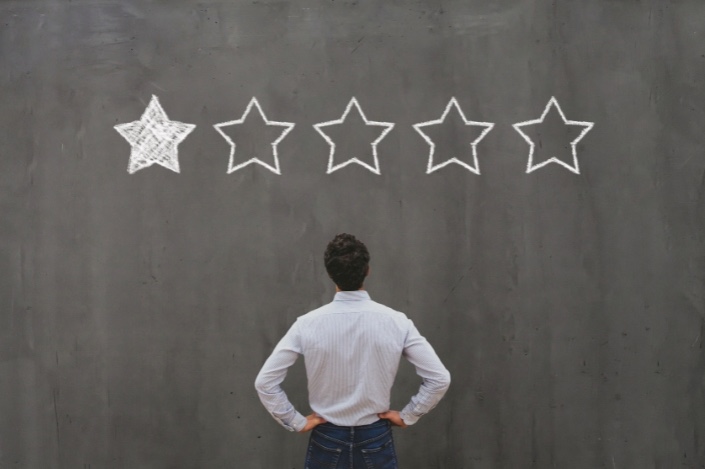 Quante recensioni positive ci vogliono per recuperarne una negativa?